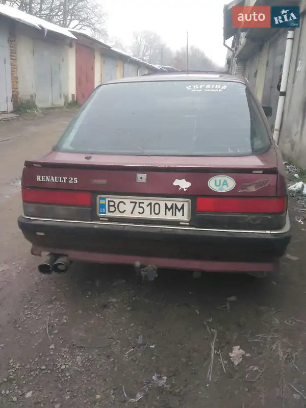 Хэтчбек Renault 25 1987 в 