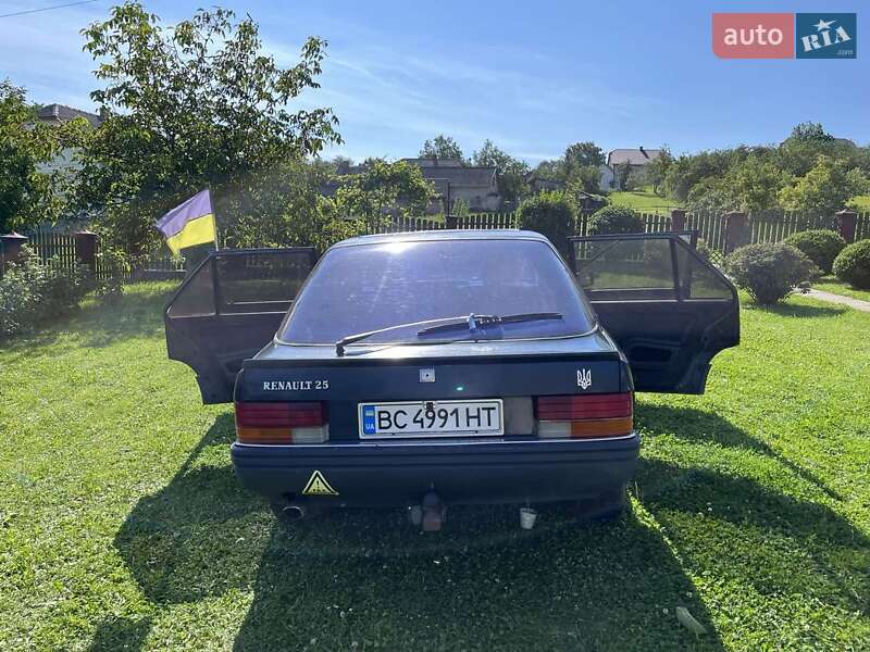 Хэтчбек Renault 25 1986 в Львове