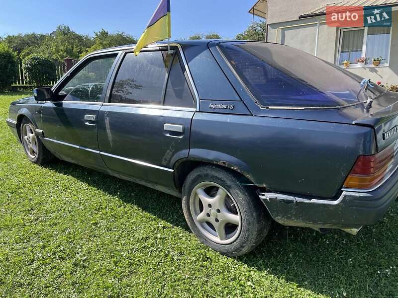 Хэтчбек Renault 25 1986 в Львове