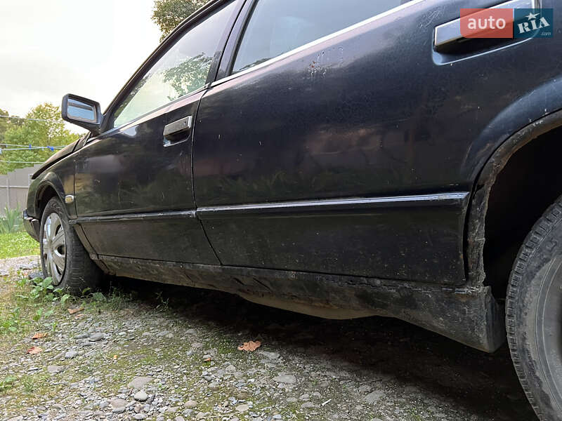 Хэтчбек Renault 25 1988 в Ужгороде