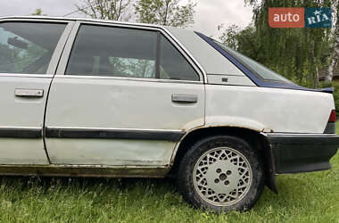 Хэтчбек Renault 25 1991 в 