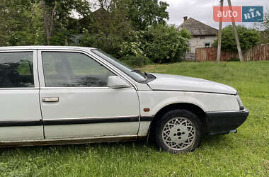 Хэтчбек Renault 25 1991 в 