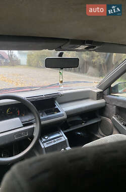 Хэтчбек Renault 25 1988 в 