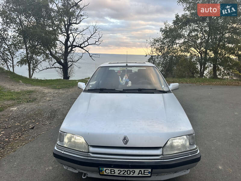 Хэтчбек Renault 25 1985 в Одессе фото 7 Хэтчбек Renault 25 1985 в Одессе