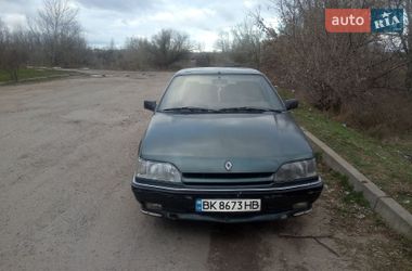 Хэтчбек Renault 25 1992 в Херсоне