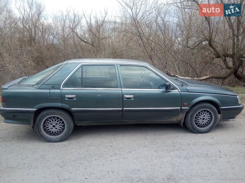 Хетчбек Renault 25 1992 в Херсоні фото 4 Хетчбек Renault 25 1992 в Херсоні