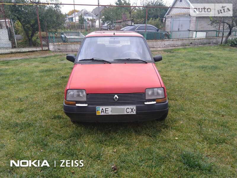 Хэтчбек Renault 5 1986 в Днепре