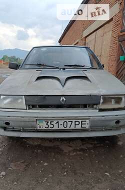 Седан Renault 9 1987 в Івано-Франківську