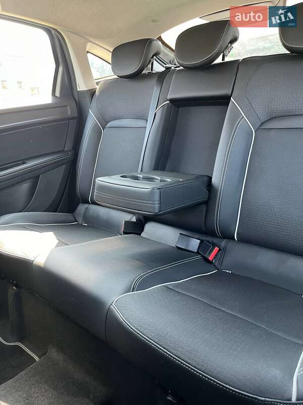 Внедорожник / Кроссовер Renault Arkana 2020 в Киеве фото 11 Внедорожник / Кроссовер Renault Arkana 2020 в Киеве