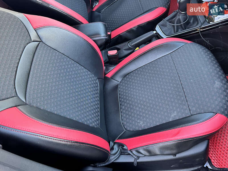 Позашляховик / Кросовер Renault Arkana 2020 в Києві