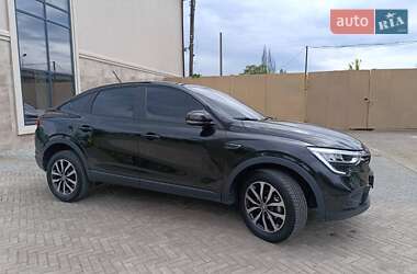 Внедорожник / Кроссовер Renault Arkana 2020 в 