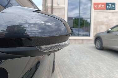 Внедорожник / Кроссовер Renault Arkana 2020 в 