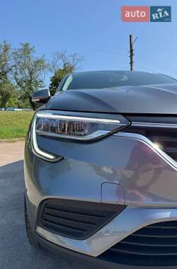 Внедорожник / Кроссовер Renault Arkana 2020 в 