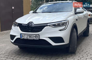 Внедорожник / Кроссовер Renault Arkana 2021 в 