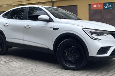 Внедорожник / Кроссовер Renault Arkana 2021 в 