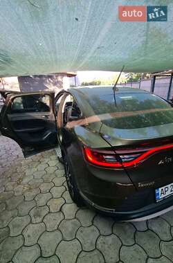 Внедорожник / Кроссовер Renault Arkana 2020 в 