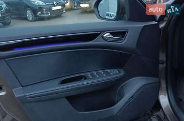 Внедорожник / Кроссовер Renault Arkana 2020 в 
