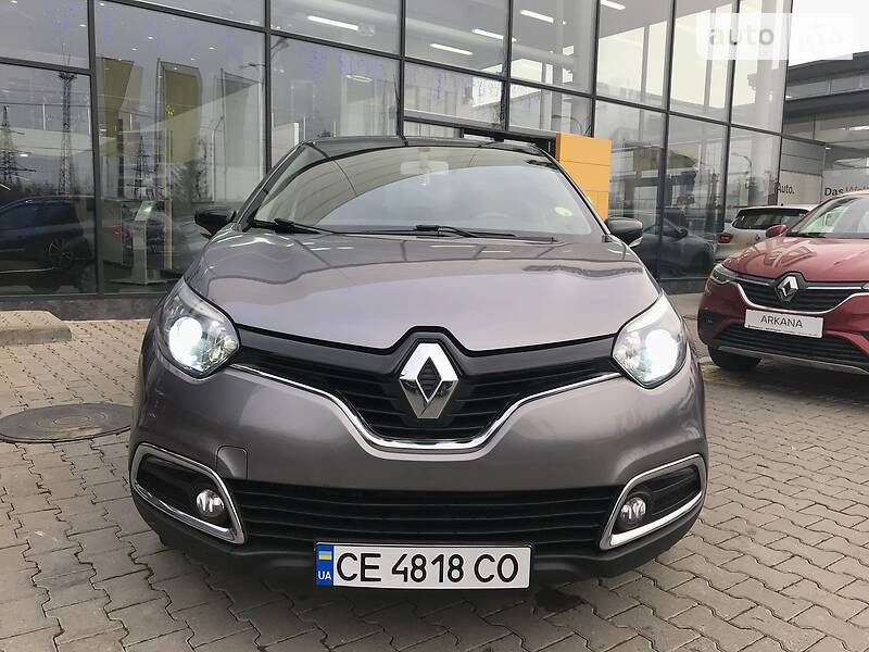 Позашляховик / Кросовер Renault Captur 2015 в Чернівцях