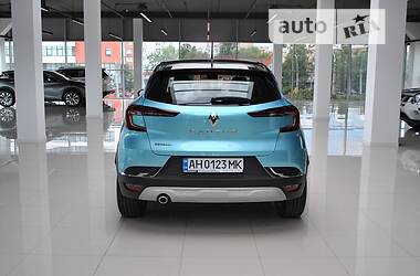 Внедорожник / Кроссовер Renault Captur 2021 в Хмельницком