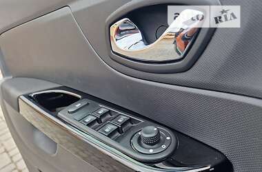 Внедорожник / Кроссовер Renault Captur 2014 в 