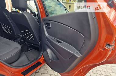 Внедорожник / Кроссовер Renault Captur 2014 в 