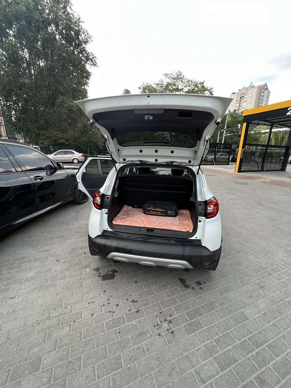 2019 Renault Captur, VIN VF12R951E63390258:plate — фото 1 (autoria)