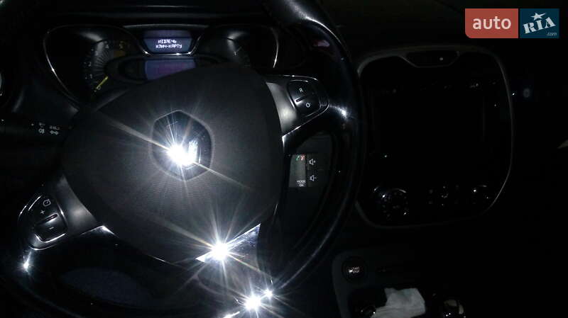 Внедорожник / Кроссовер Renault Captur 2014 в Львове