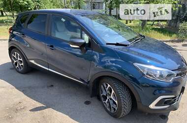 Позашляховик / Кросовер Renault Captur 2017 в Києві