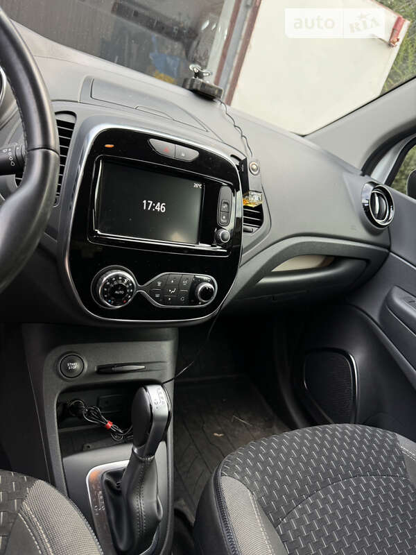 Позашляховик / Кросовер Renault Captur 2019 в Запоріжжі фото 12 Позашляховик / Кросовер Renault Captur 2019 в Запоріжжі