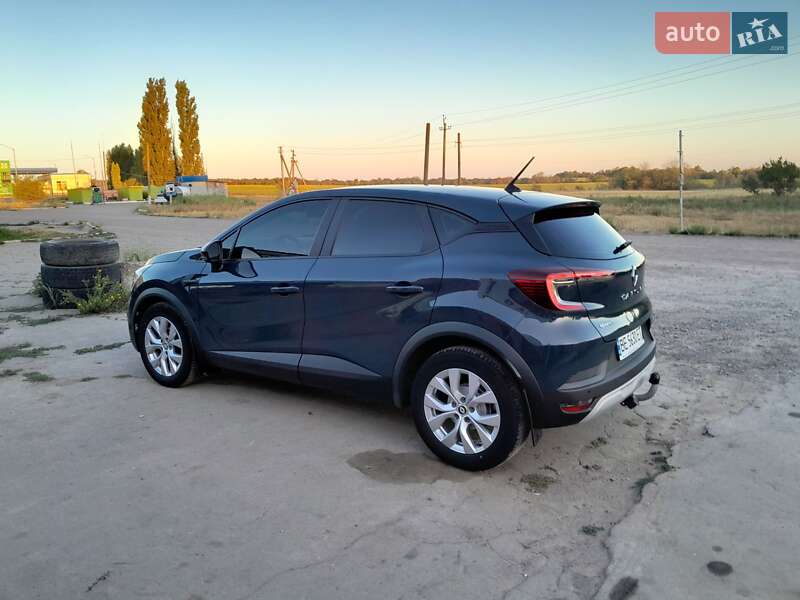 Внедорожник / Кроссовер Renault Captur 2021 в Еланце