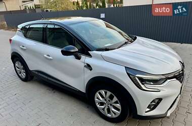 Позашляховик / Кросовер Renault Captur 2021 в 