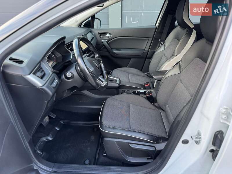 Позашляховик / Кросовер Renault Captur 2021 в Чернівцях