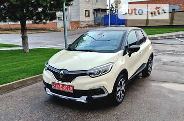 Позашляховик / Кросовер Renault Captur 2017 в Запоріжжі