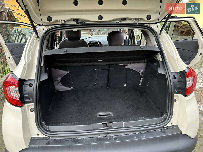 Позашляховик / Кросовер Renault Captur 2013 в Івано-Франківську фото 8 Позашляховик / Кросовер Renault Captur 2013 в Івано-Франківську