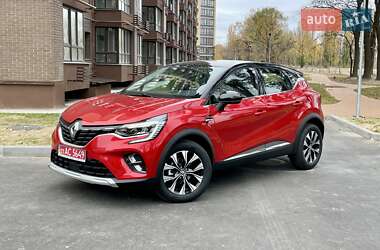 Внедорожник / Кроссовер Renault Captur 2023 в Чернигове