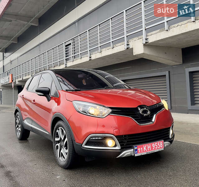 Внедорожник / Кроссовер Renault Captur 2015 в Киеве