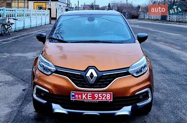 Внедорожник / Кроссовер Renault Captur 2017 в Борисполе