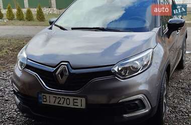 Позашляховик / Кросовер Renault Captur 2018 в Полтаві