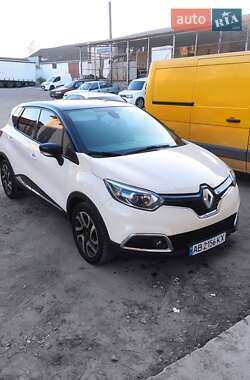 Внедорожник / Кроссовер Renault Captur 2015 в Калиновке