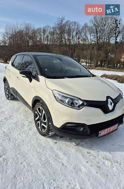 Позашляховик / Кросовер Renault Captur 2014 в Ромнах