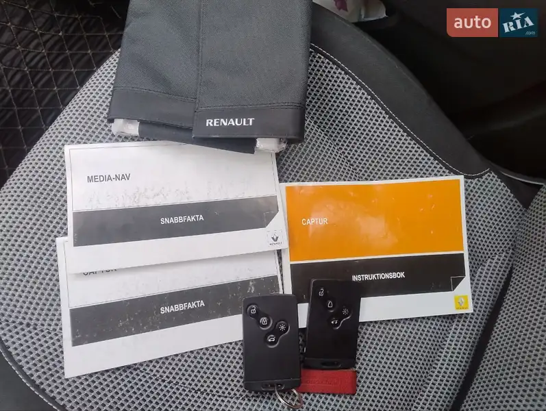Внедорожник / Кроссовер Renault Captur 2015 в Киеве документ