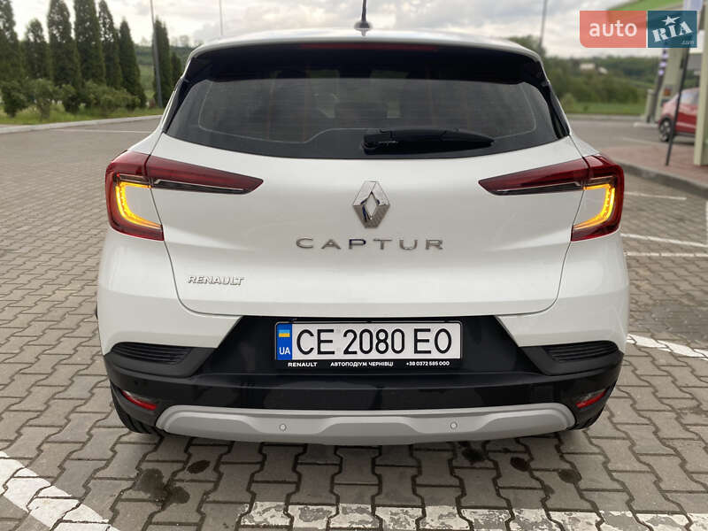 Позашляховик / Кросовер Renault Captur 2021 в Чернівцях