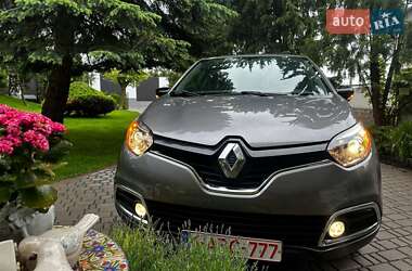 Внедорожник / Кроссовер Renault Captur 2016 в 