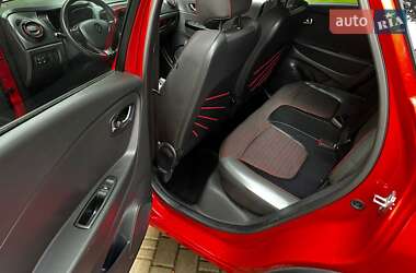 Внедорожник / Кроссовер Renault Captur 2016 в 
