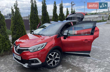 Внедорожник / Кроссовер Renault Captur 2017 в 