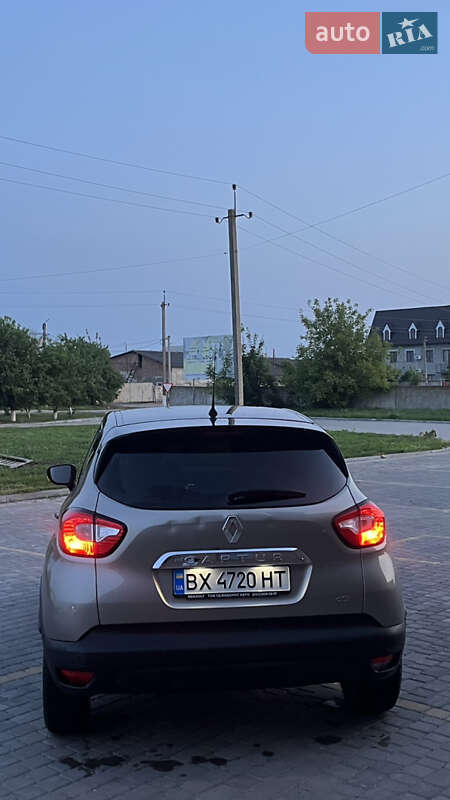 Внедорожник / Кроссовер Renault Captur 2013 в Теофиполе