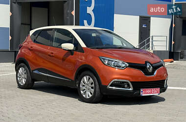 Внедорожник / Кроссовер Renault Captur 2015 в Ровно