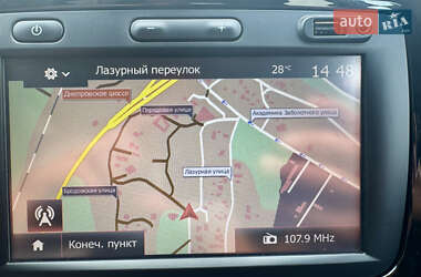 Внедорожник / Кроссовер Renault Captur 2016 в 