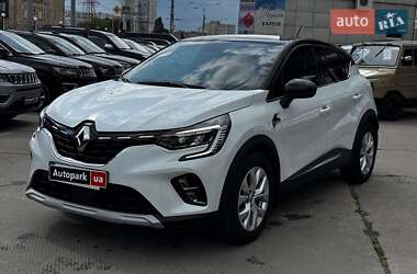 Внедорожник / Кроссовер Renault Captur 2021 в Харькове