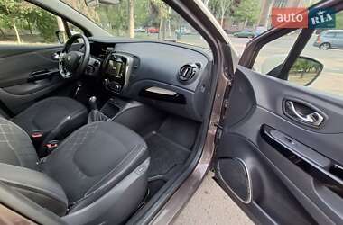 Внедорожник / Кроссовер Renault Captur 2014 в 